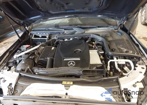 2017 Mercedes-Benz C 300 4Matic from USA, damaged, VIN 55SWF4KB9HU231330